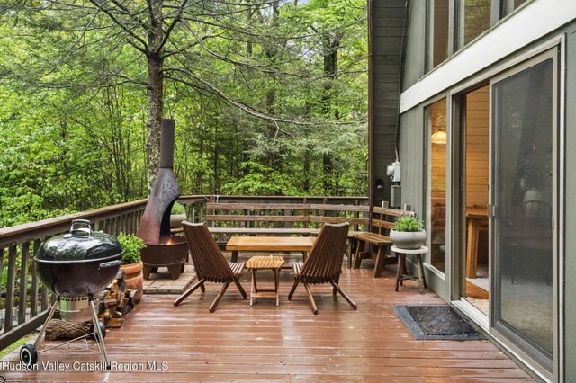 425 North Lake Road, Tannersville, NY 12485