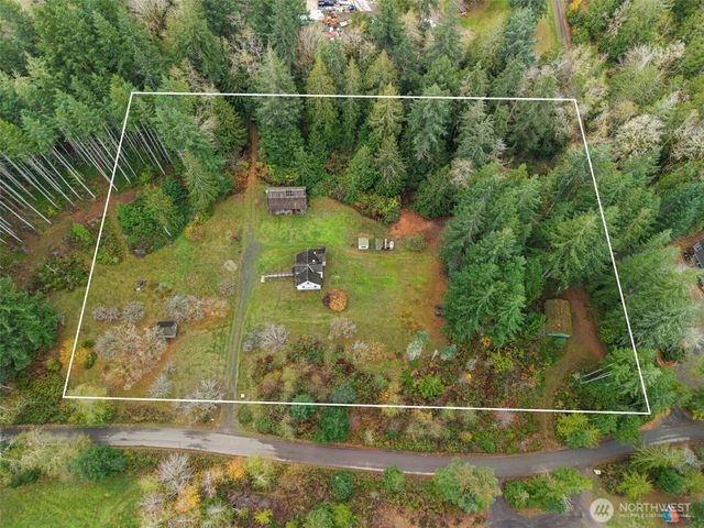 7111 Larson Lane NW, Seabeck, WA 98380