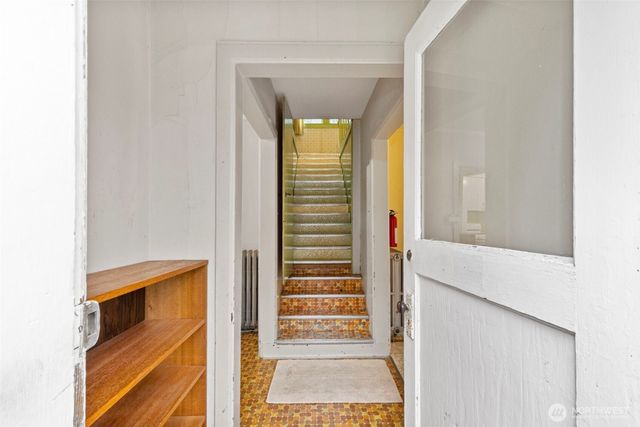 7111 Larson Lane NW, Seabeck, WA 98380