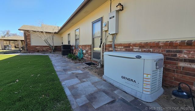 114583 S 4172 Road 119, Eufaula, OK 74432