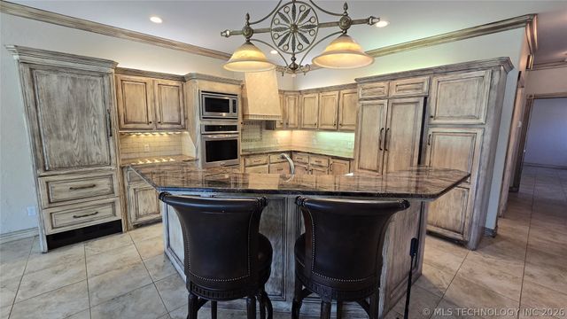 114583 S 4172 Road 119, Eufaula, OK 74432