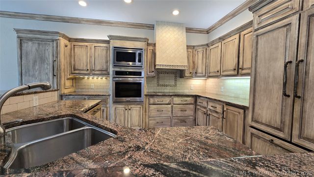 114583 S 4172 Road 119, Eufaula, OK 74432