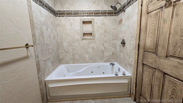 114583 S 4172 Road 119, Eufaula, OK 74432