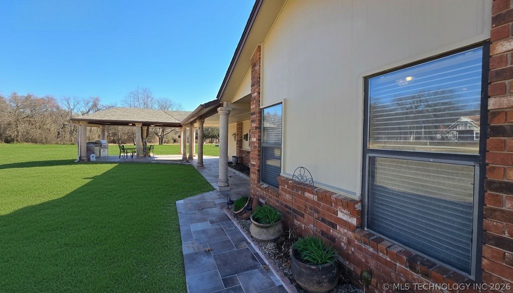 114583 S 4172 Road 119, Eufaula, OK 74432