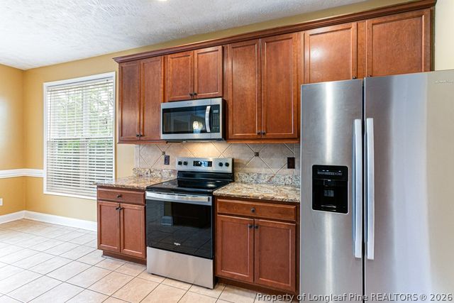 33 Eastwood Court, Lillington, NC 27546