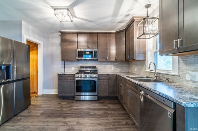 825 Putnam Street, Fort Wayne, IN 46808