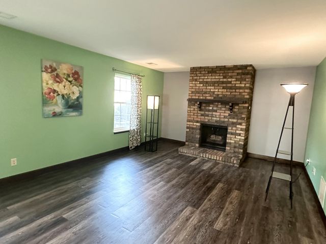 1817 Burgundy Street, Schererville, IN 46375
