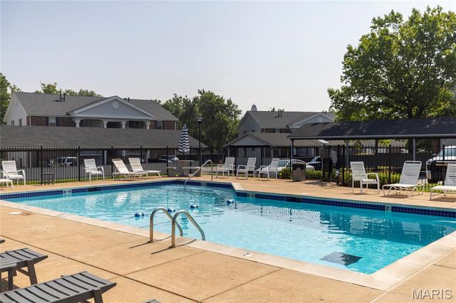 7515 Triwoods Drive D, Shrewsbury, MO 63119