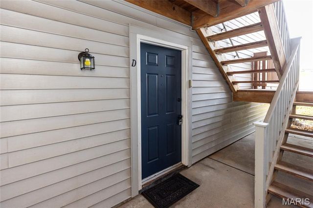 7515 Triwoods Drive D, Shrewsbury, MO 63119
