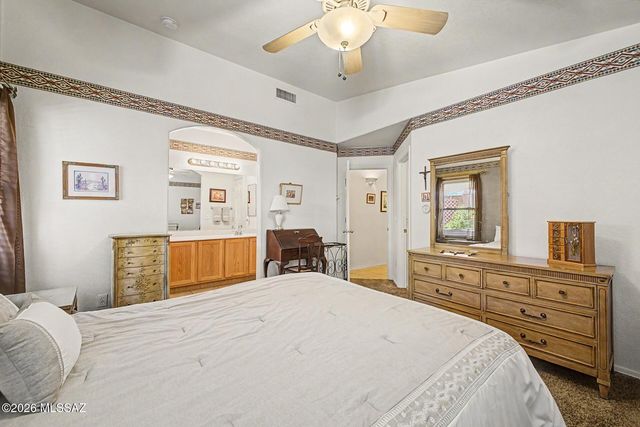 9877 E Spanish Flower Court, Tucson, AZ 85748