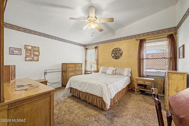 9877 E Spanish Flower Court, Tucson, AZ 85748