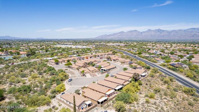 9877 E Spanish Flower Court, Tucson, AZ 85748