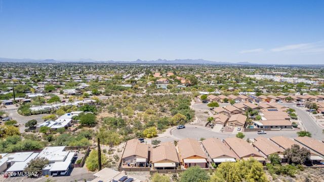 9877 E Spanish Flower Court, Tucson, AZ 85748