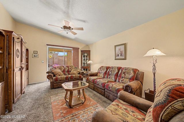 9877 E Spanish Flower Court, Tucson, AZ 85748