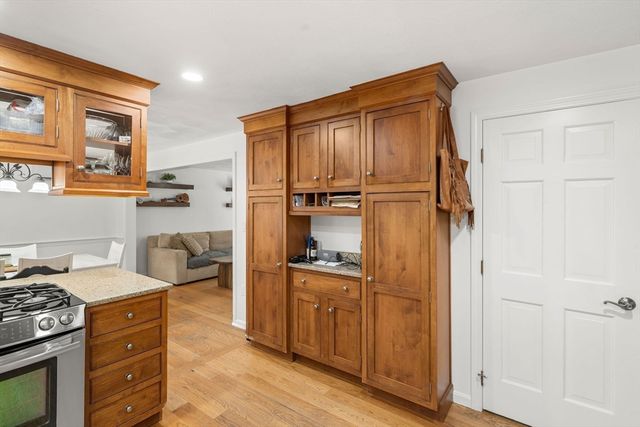 20 Blease Drive, Tewksbury, MA 01876