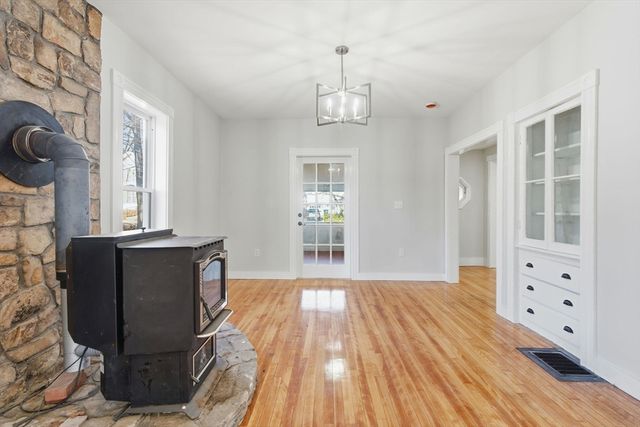 36 Chestnut St., Marlborough, MA 01752