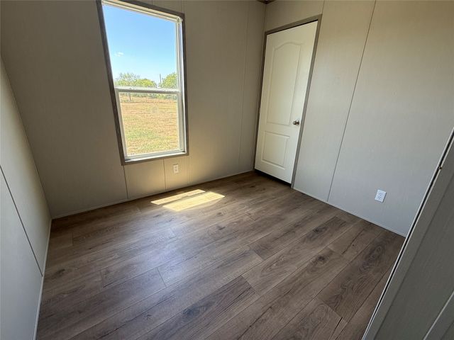 14200 County Road 2180, Richland, TX 76681