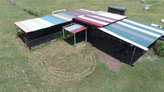 14200 County Road 2180, Richland, TX 76681