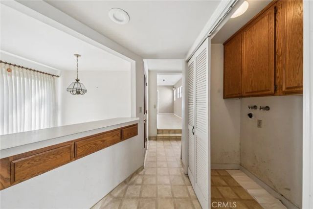 142 6th Street, Seal Beach, CA 90740
