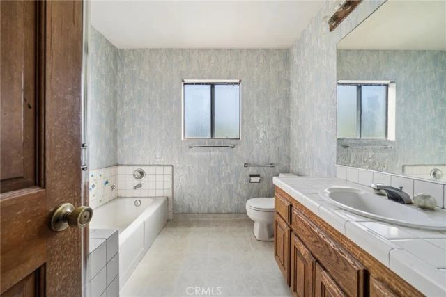 142 6th Street, Seal Beach, CA 90740