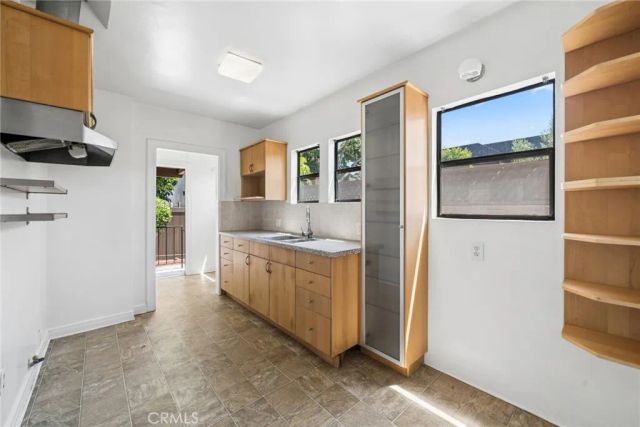 142 6th Street, Seal Beach, CA 90740