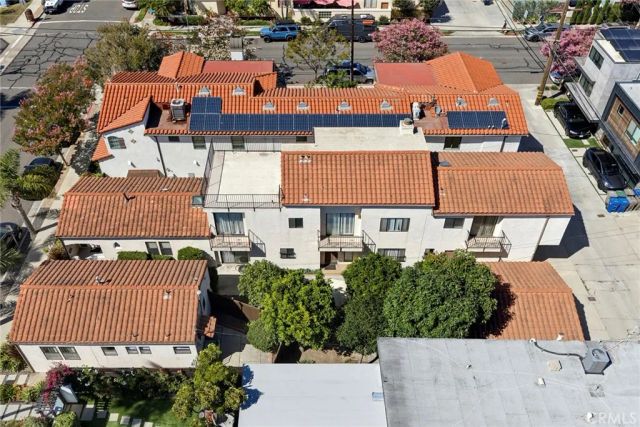 142 6th Street, Seal Beach, CA 90740