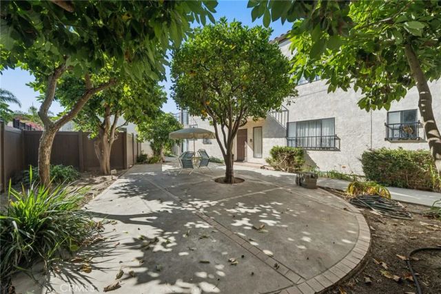 142 6th Street, Seal Beach, CA 90740