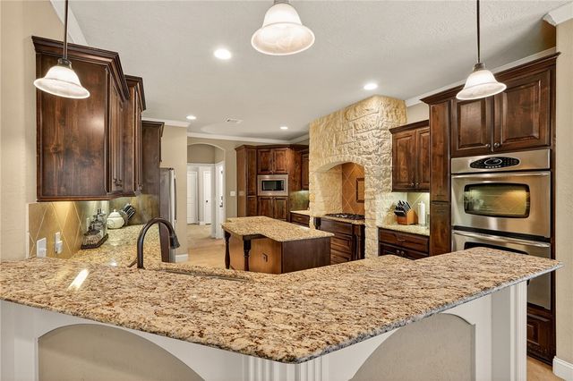 2468 Stone Castle Circle, College Station, TX 77845