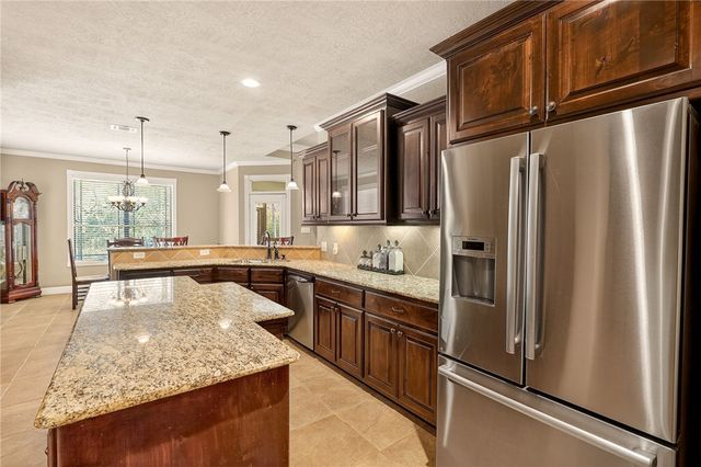 2468 Stone Castle Circle, College Station, TX 77845