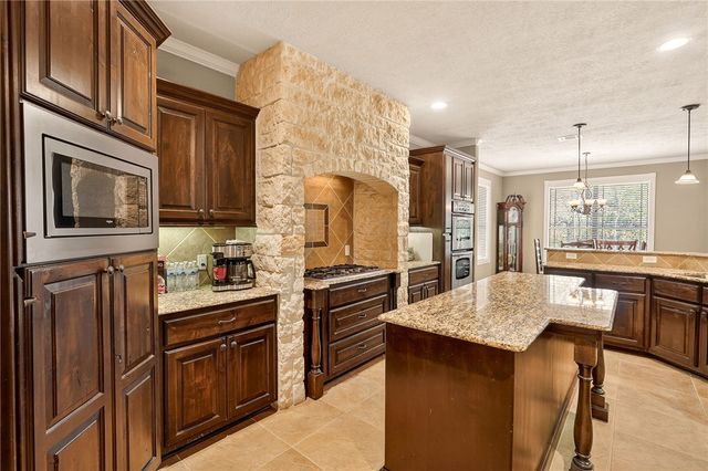 2468 Stone Castle Circle, College Station, TX 77845
