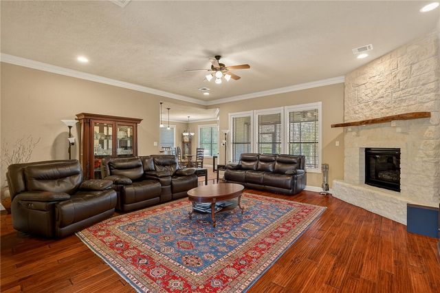 2468 Stone Castle Circle, College Station, TX 77845