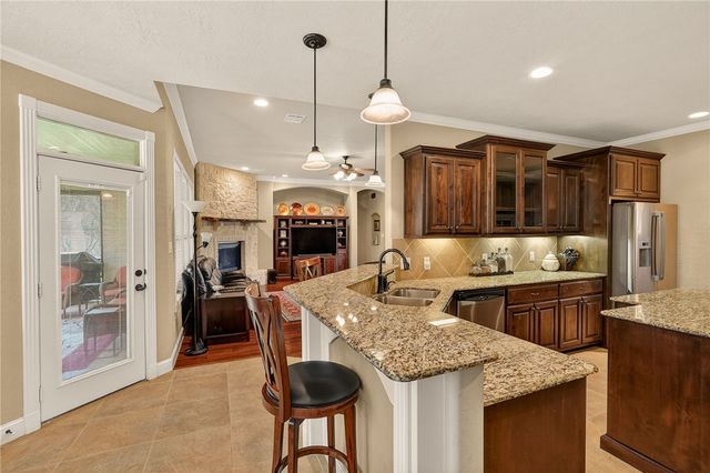 2468 Stone Castle Circle, College Station, TX 77845