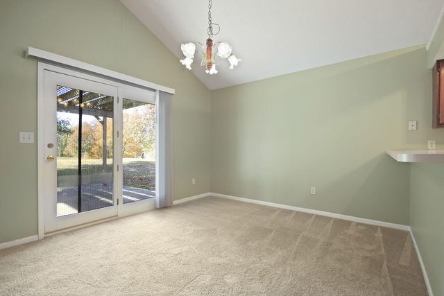 4309 FORUM BLVD, Columbia, MO 65203