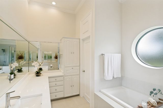 2717 Country Place, Carrollton, TX 75006