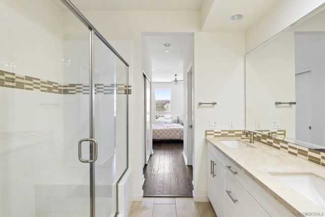 2537 State, Carlsbad, CA 92008