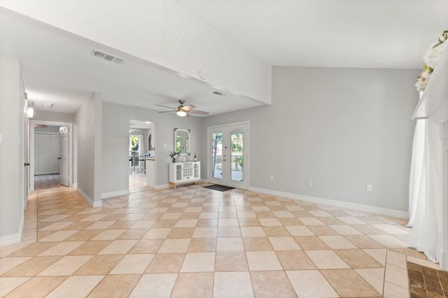 71 Hideaway Drive, Friendswood, TX 77546