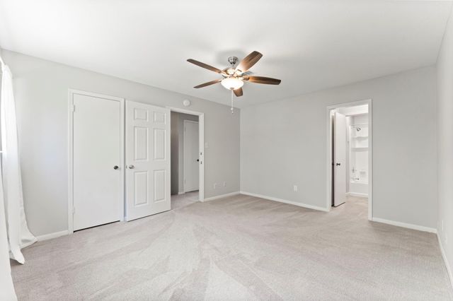 71 Hideaway Drive, Friendswood, TX 77546