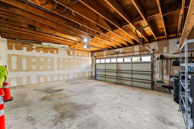 71 Hideaway Drive, Friendswood, TX 77546