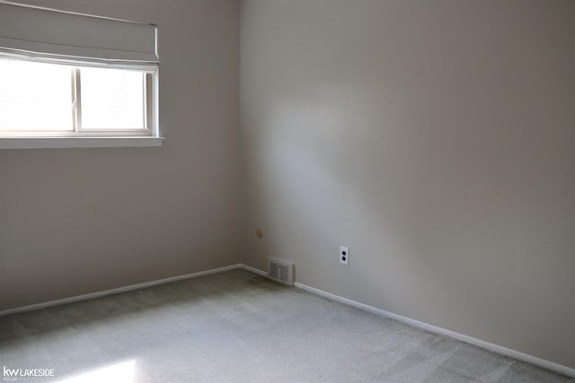 13339 Roxbury Drive, Sterling Heights, MI 48312