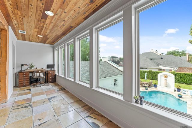 2130 Rue Bienvenue, Baton Rouge, LA 70809