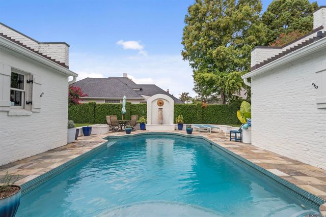 2130 Rue Bienvenue, Baton Rouge, LA 70809