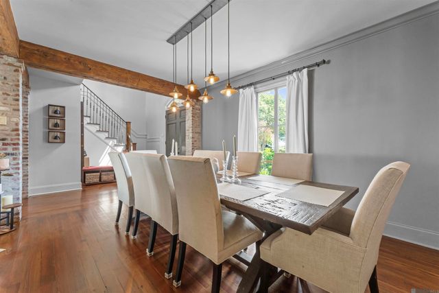 2130 Rue Bienvenue, Baton Rouge, LA 70809