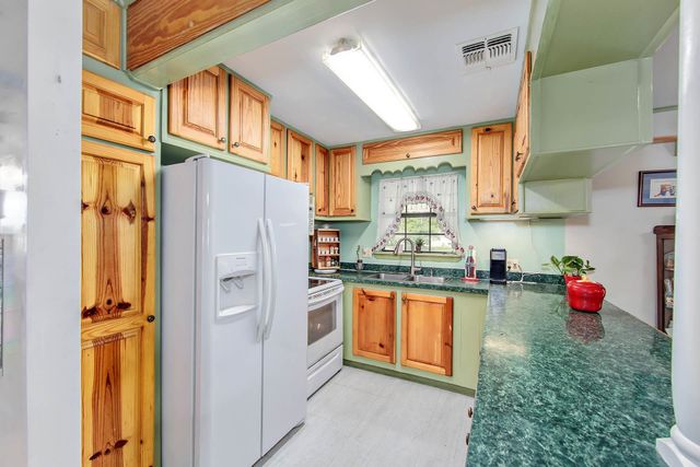 1470 Highway 55, Montegut, LA 70377