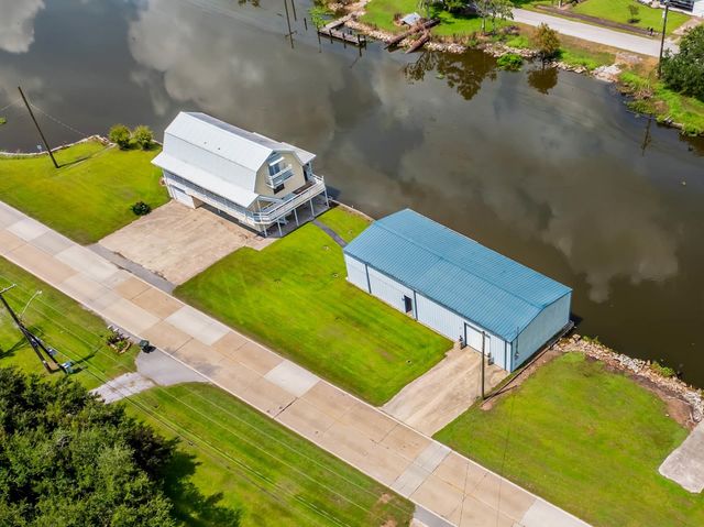 1470 Highway 55, Montegut, LA 70377