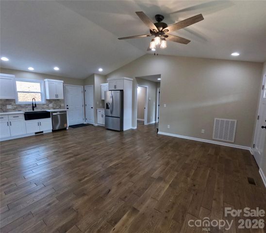 853 Haven Heights Drive, Marion, NC 28752