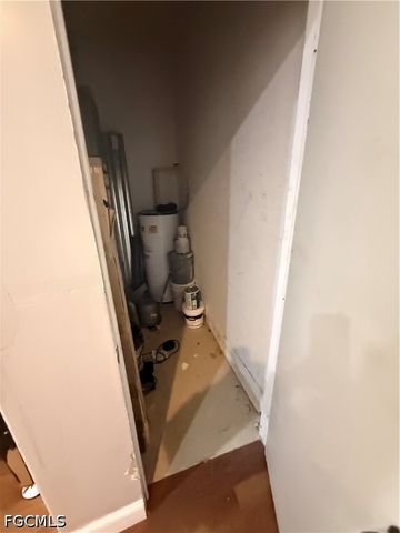 302 NW 24th AVE, Cape Coral, FL 33993