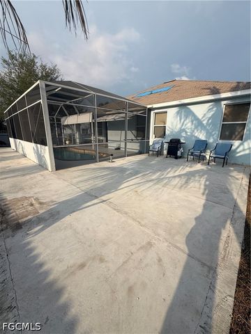 302 NW 24th AVE, Cape Coral, FL 33993