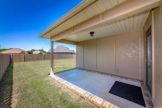 1335 Bobali Gardens, Conway, AR 72034