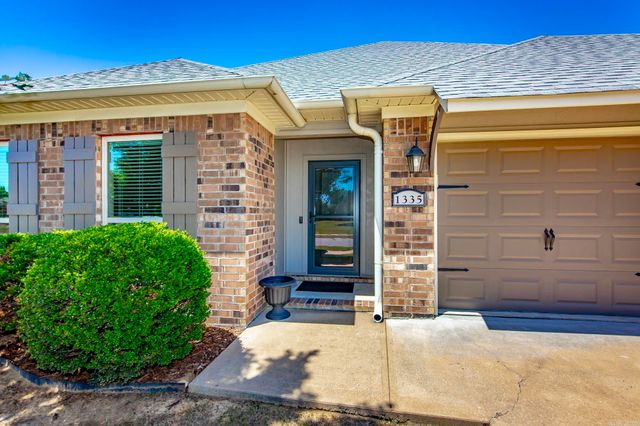 1335 Bobali Gardens, Conway, AR 72034
