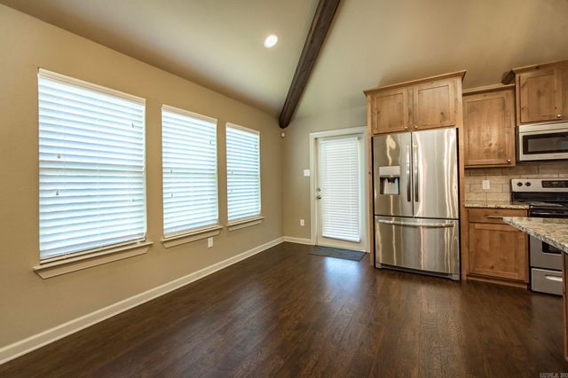 1335 Bobali Gardens, Conway, AR 72034